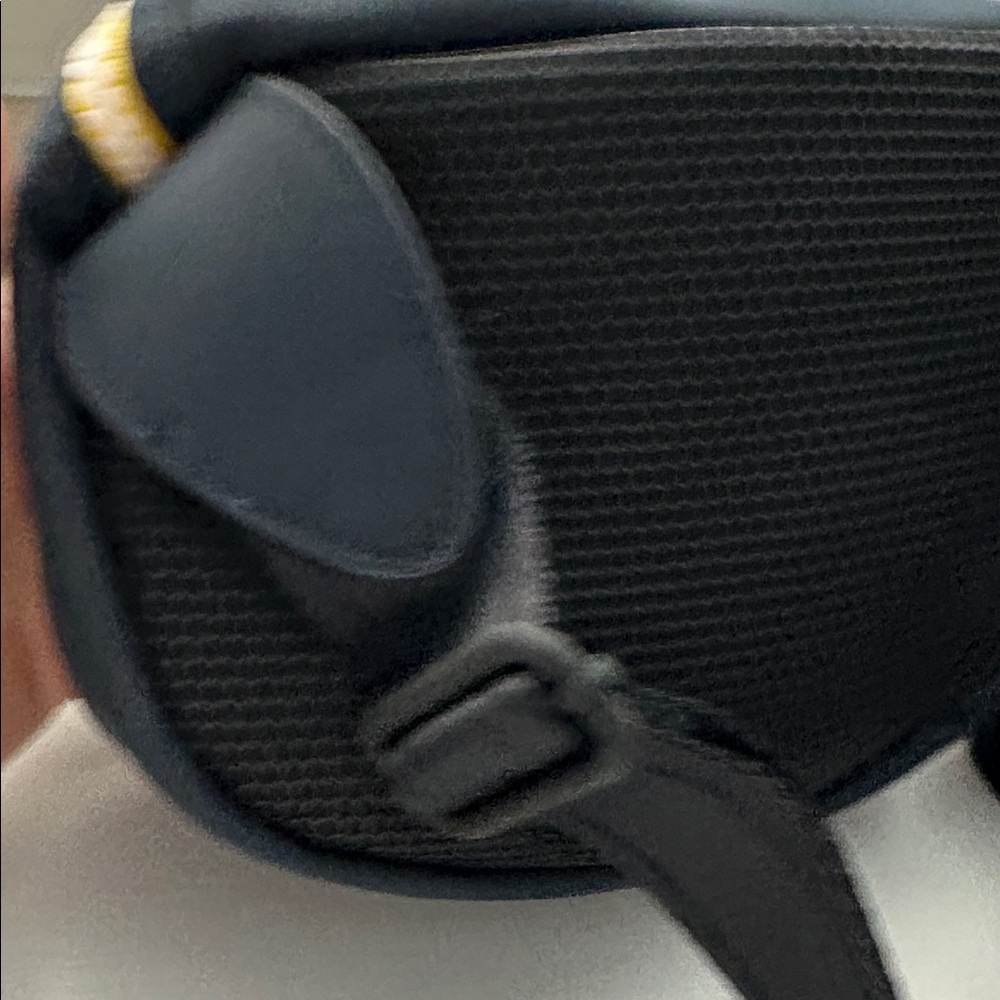 Hunter Brand Dark Blue Belt Bag with Yellow Accent - Picture 7 of 10
